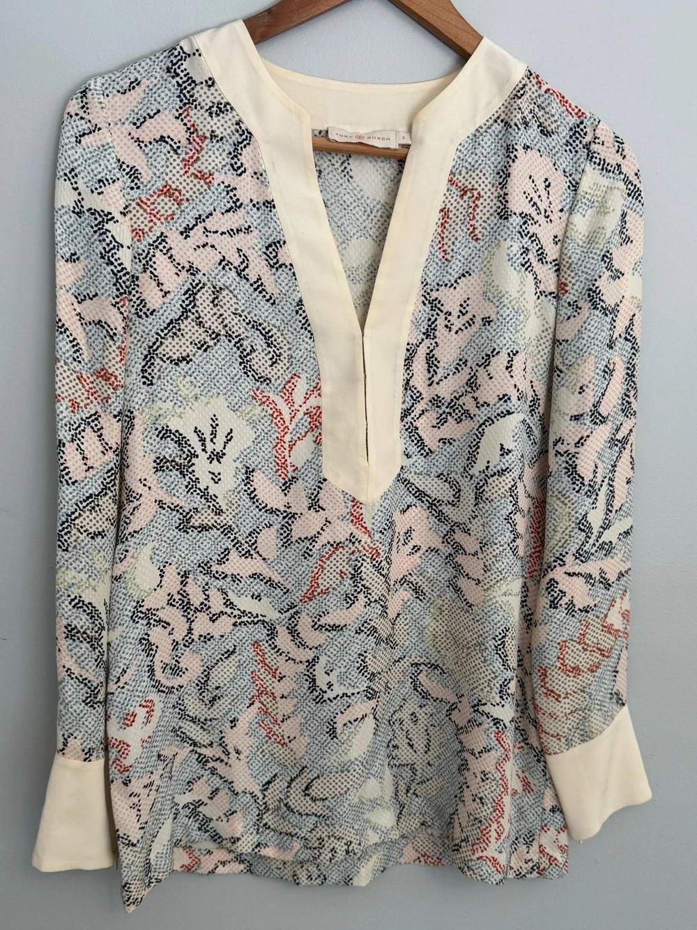 Tory Burch Silk V-Neck Tunic Blouse Abstract Floral Cream Trim Size 0